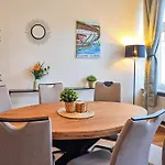 Naehe Dus, 2 Bedrooms, Parking * Wuppertal