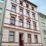 Naehe Dus, 2 Bedrooms, Parking Apartamento