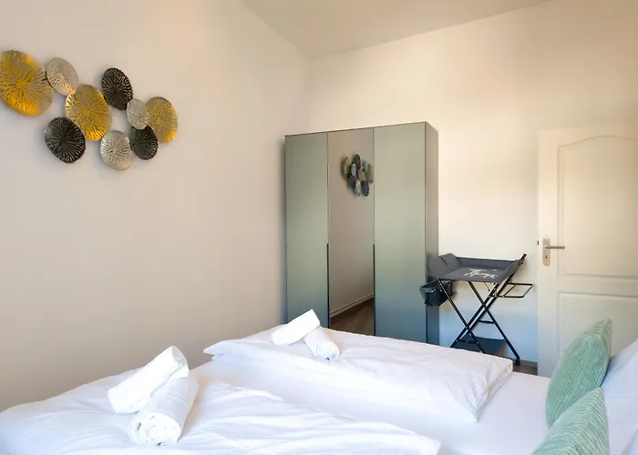 Naehe Dus, 2 Bedrooms, Parking Appartement Wuppertal