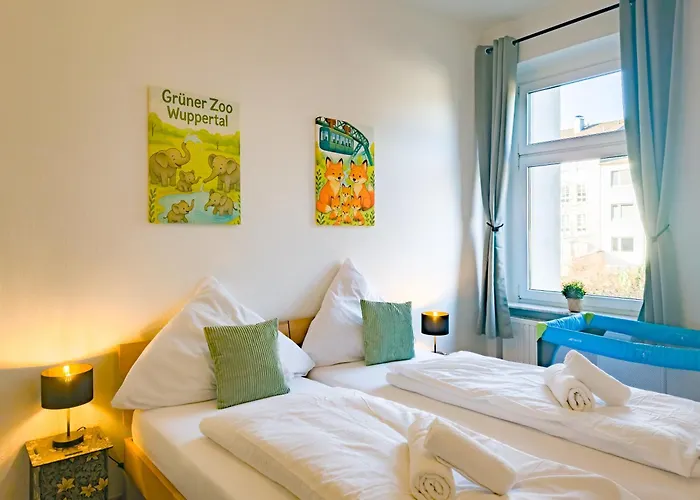 Appartement Naehe Dus, 2 Bedrooms, Parking Wuppertal